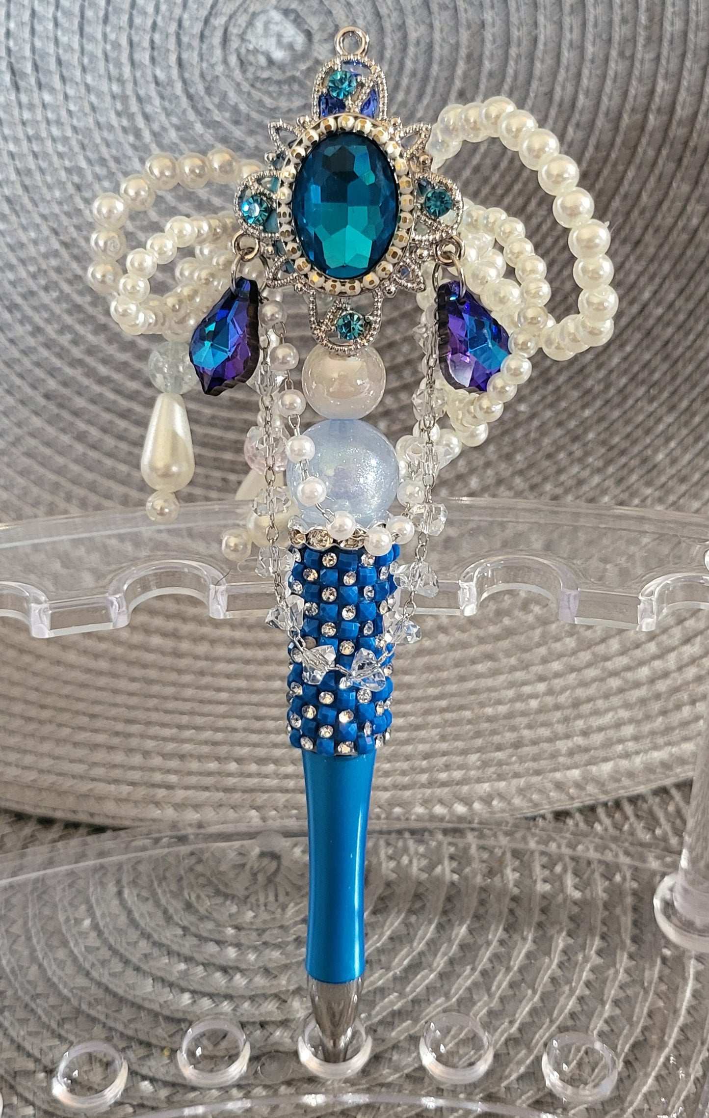 Bolígrafo con gema azul real