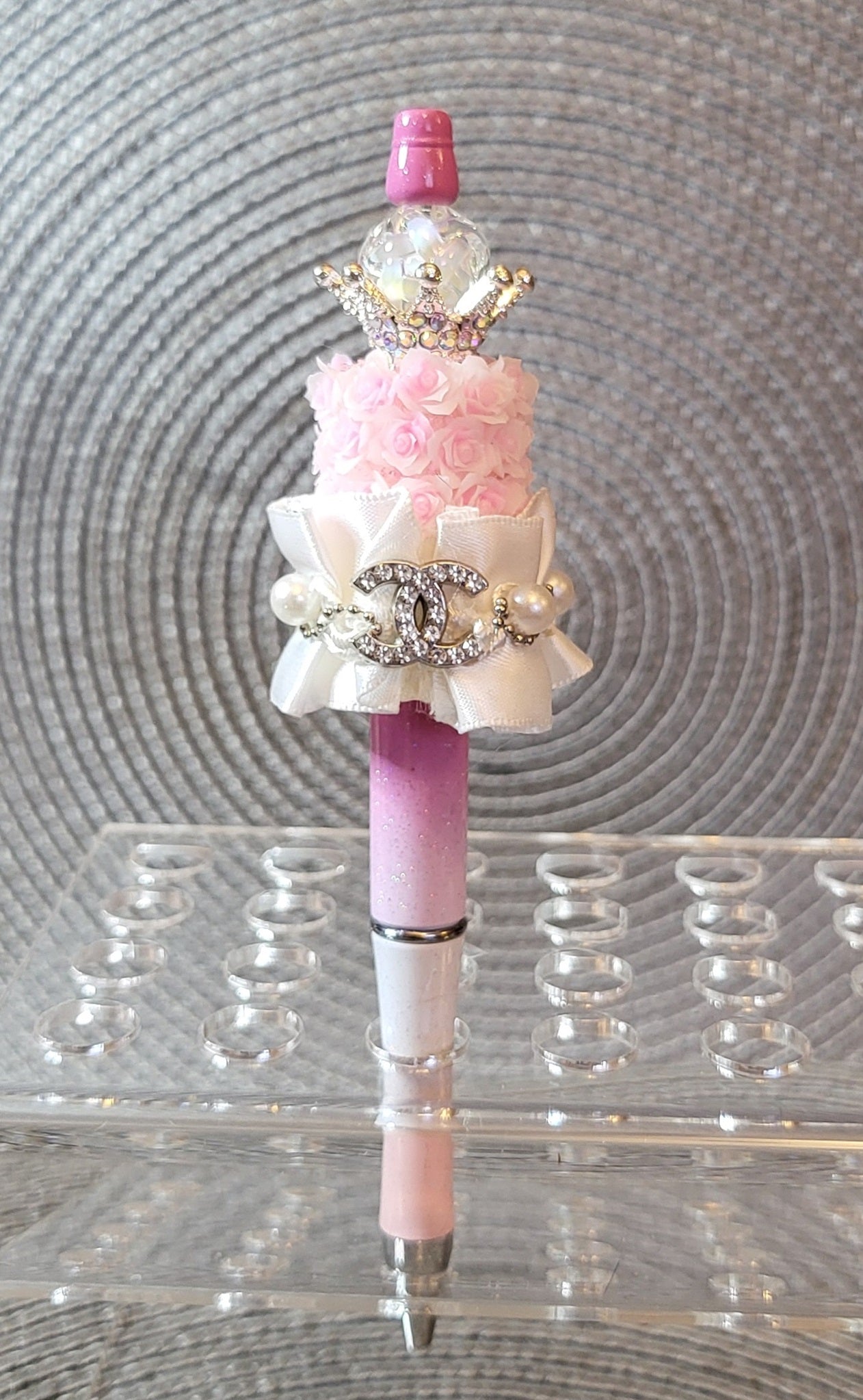 Chanel CC Crowned Pretty Pink Cake Pen