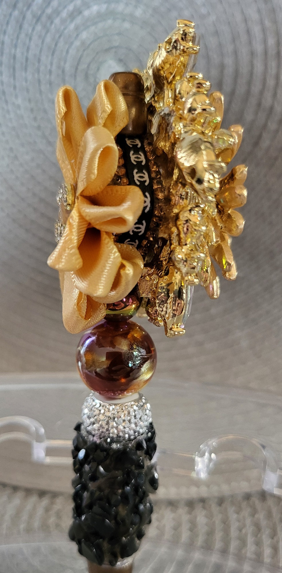Fancy Chanel Bumble Bee on A Flower Pen
