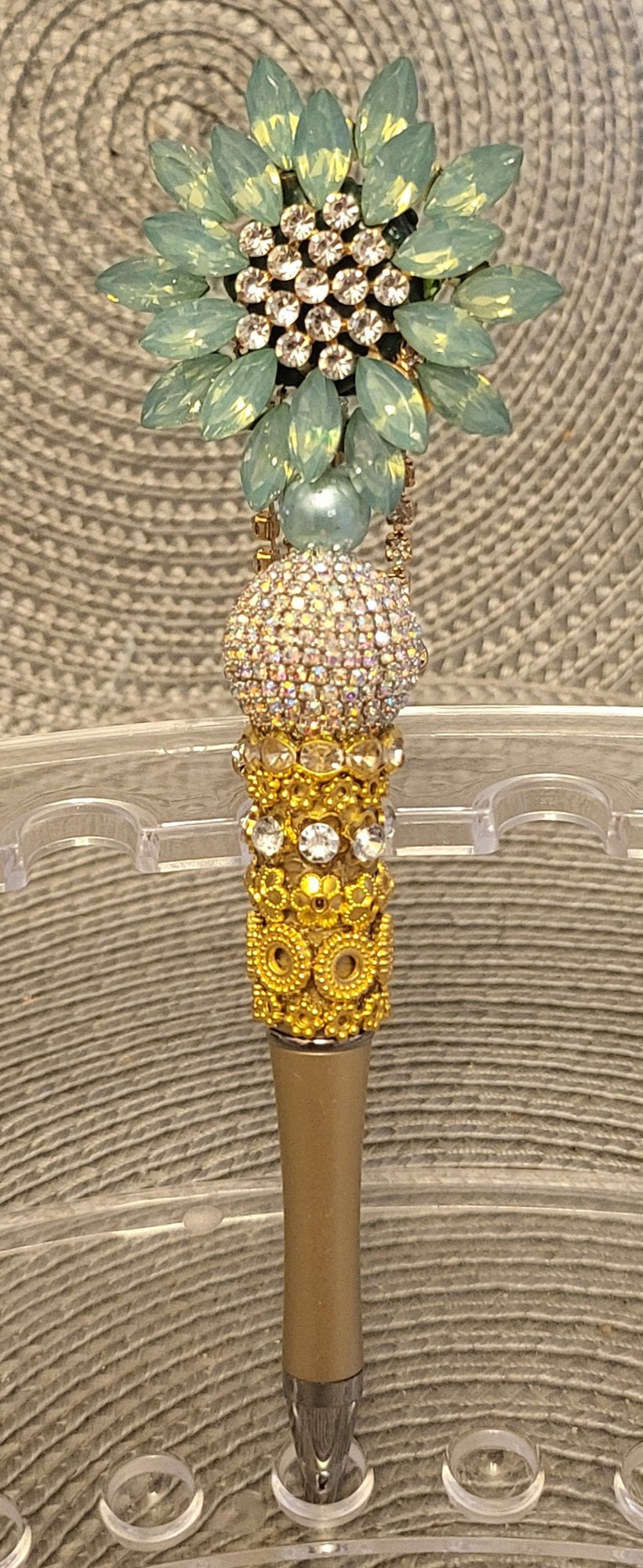 Mint Crystal Flower Topper Pen