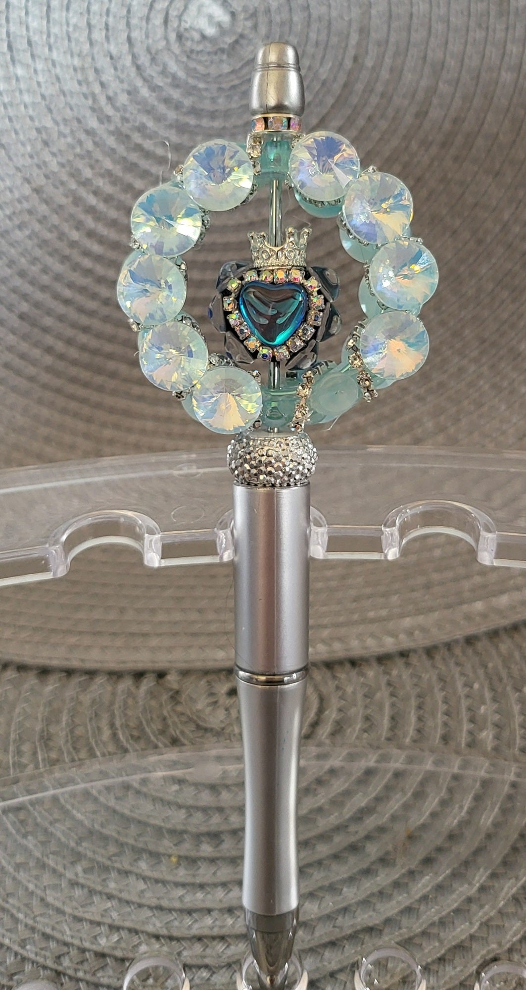 Crowned Teal Heart Pen