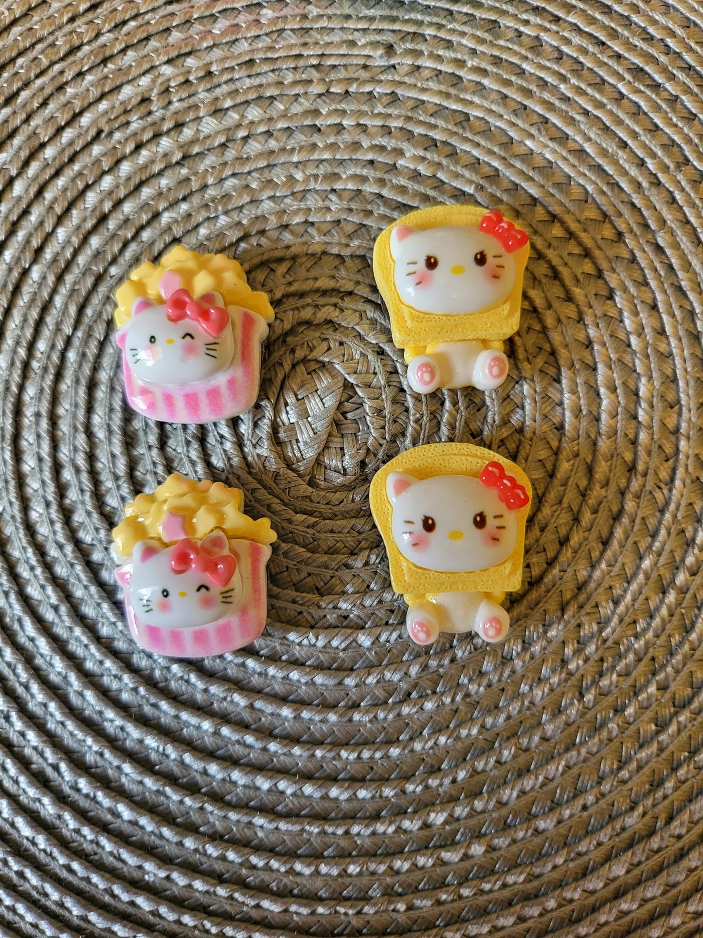 Cute Hello Kitty Magnets