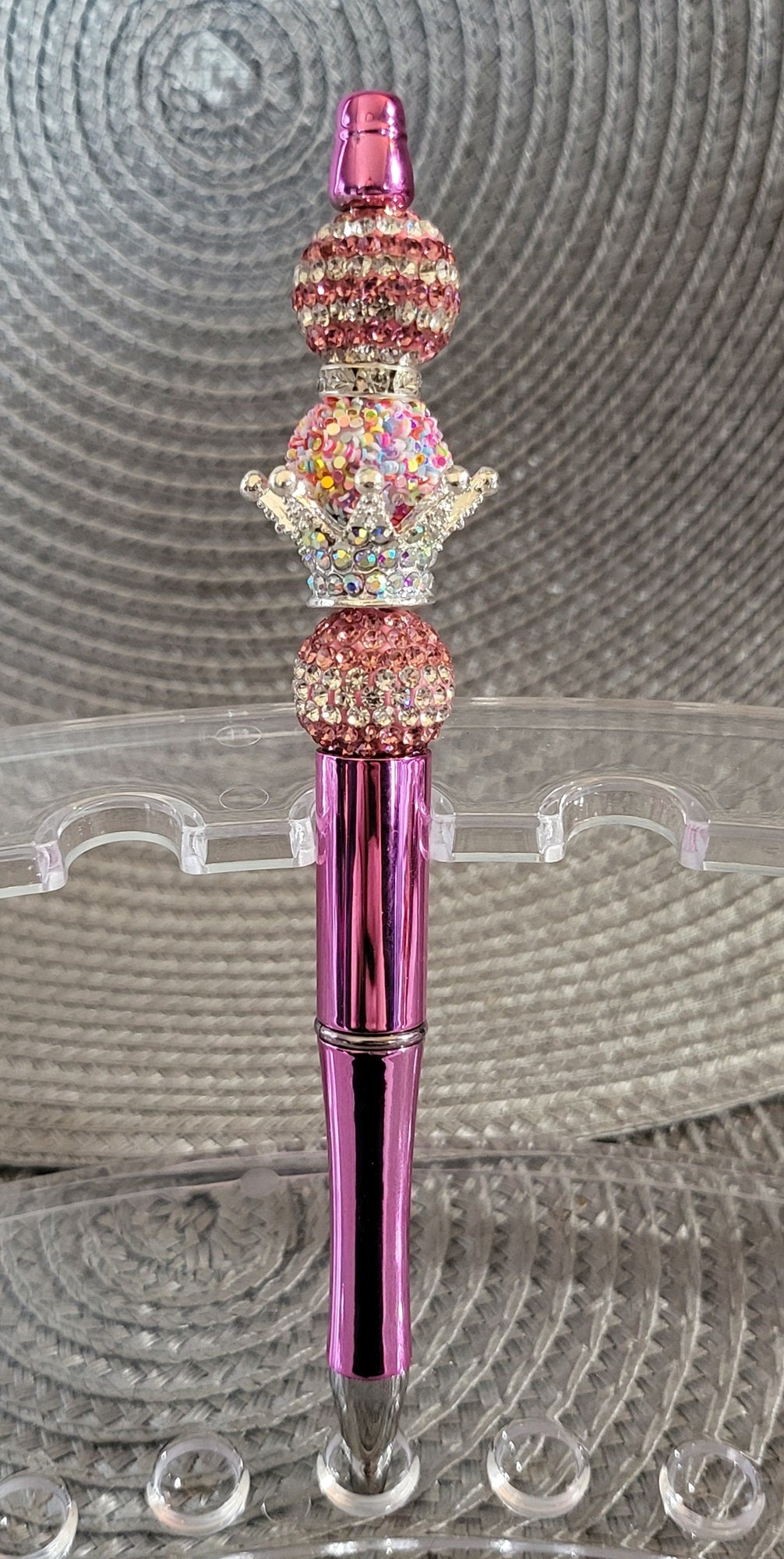 Crowned Pink Pen