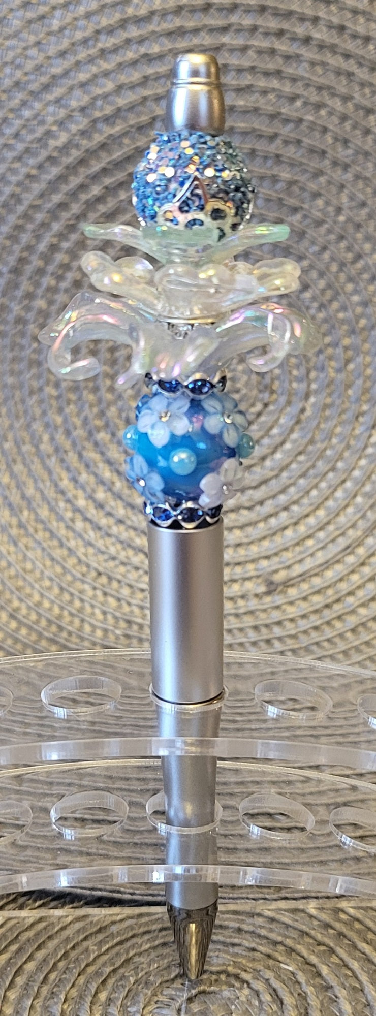 Blue and White 3D Floral Pen