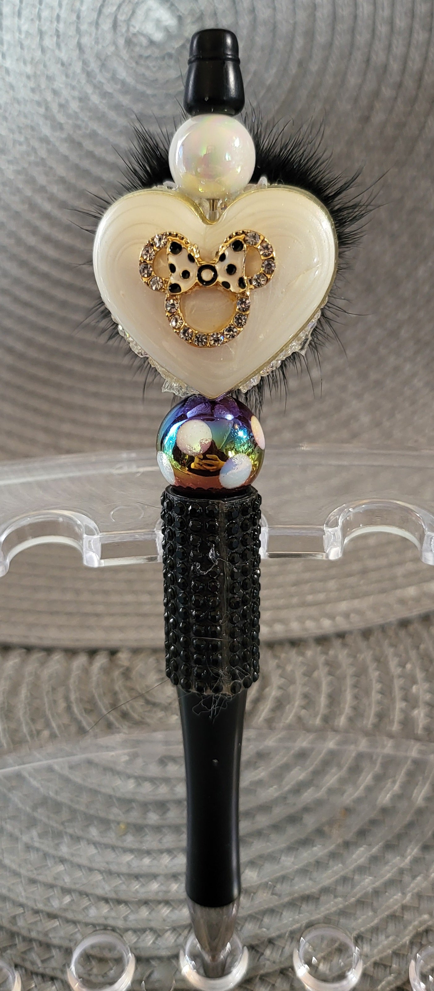 Glitzy Minnie Mouse Pen