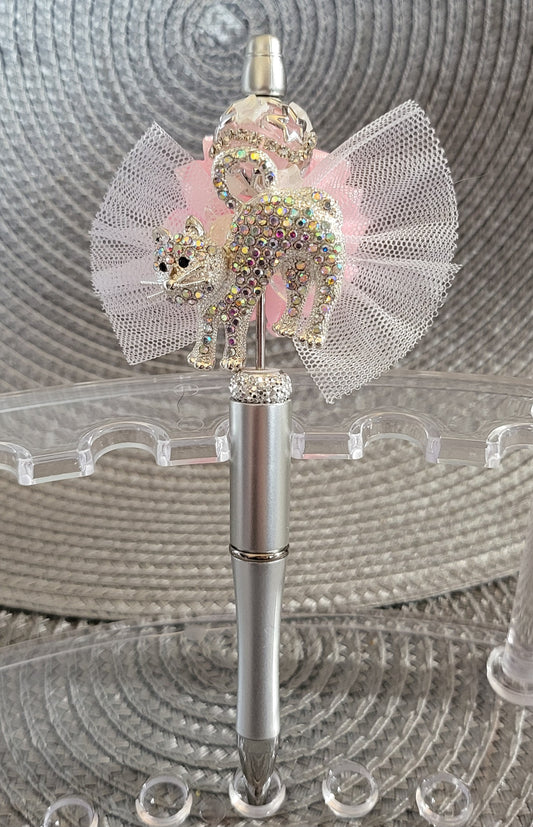 Gato de diamantes de imitación