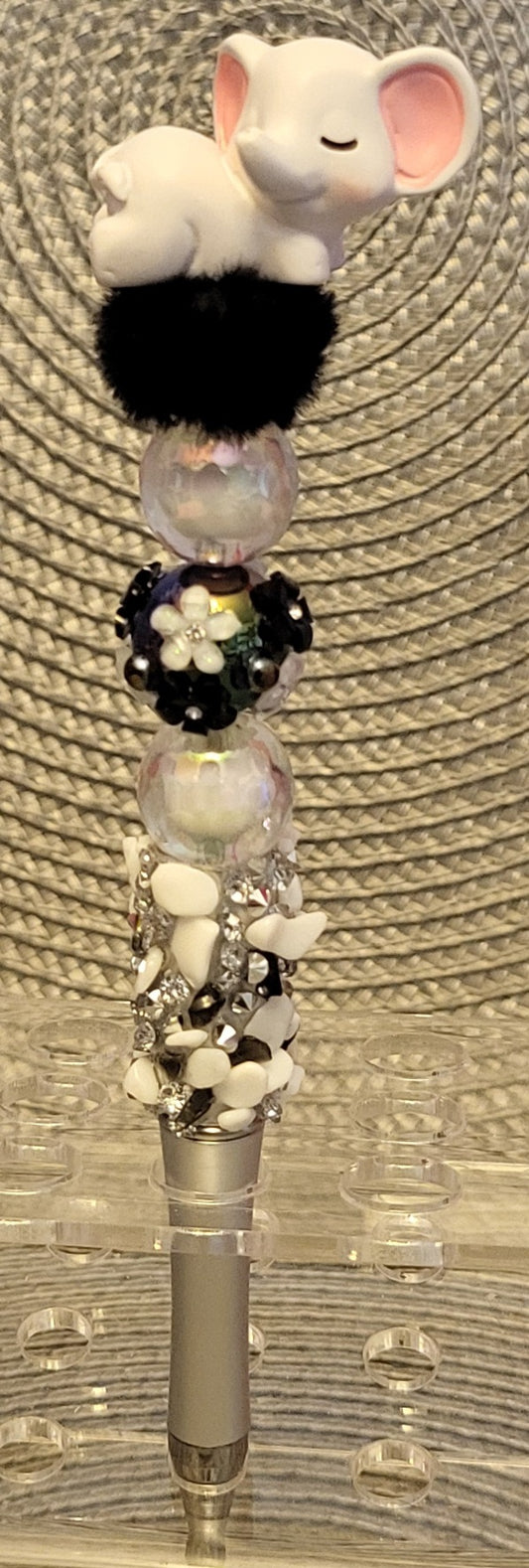 Elephant pen