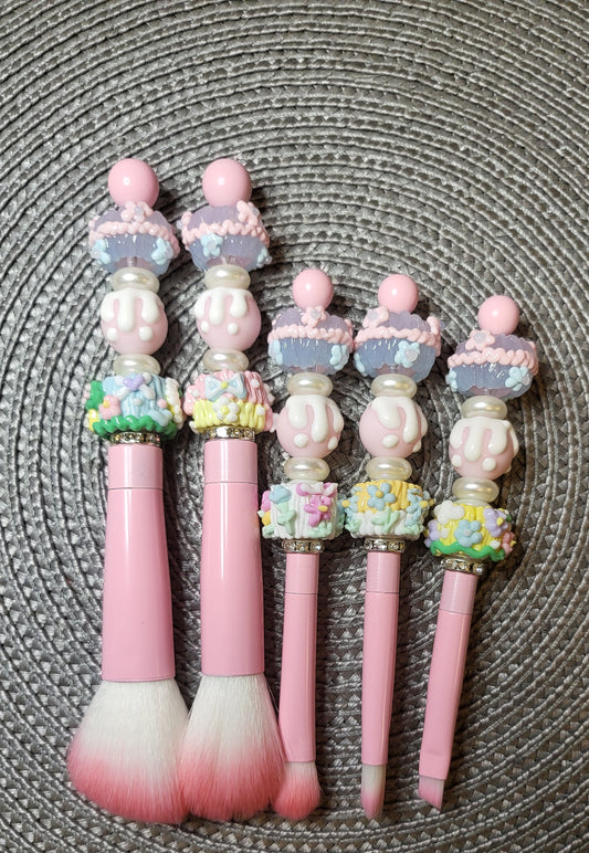 Spring Floral Hand Painted Beads Makeup Brush Set