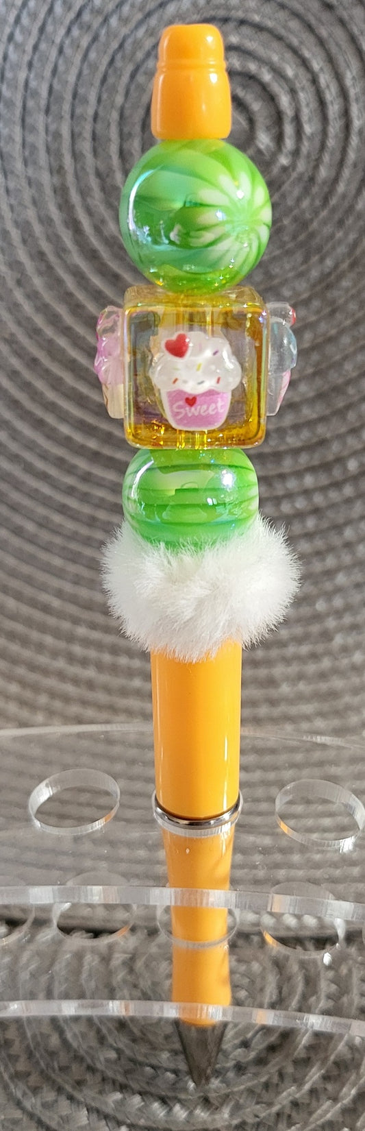 Cupcakes and Pompoms