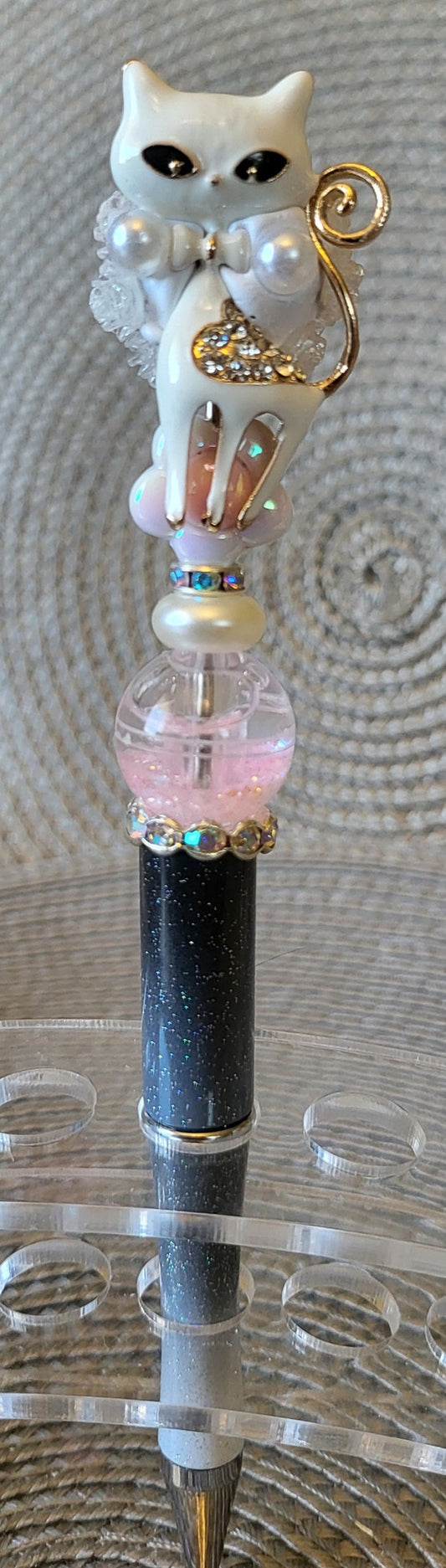 White Kitty Pen