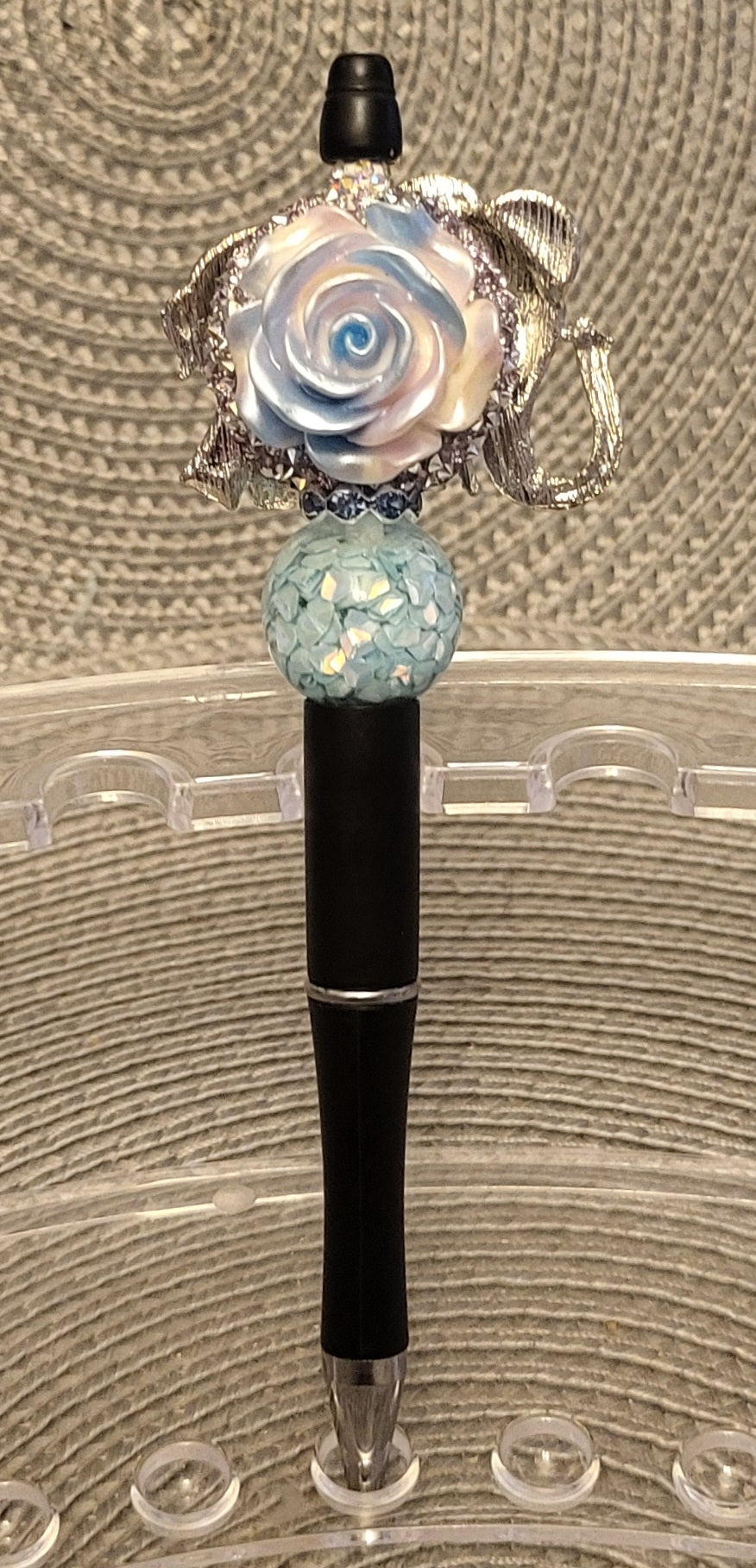 White Elephant Pen